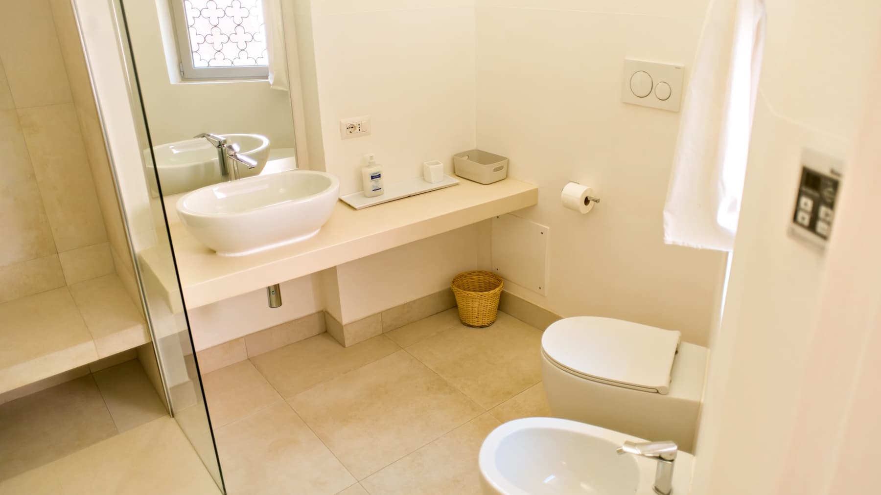 Villa esclusiva a Punta Sardegna, Sardegna