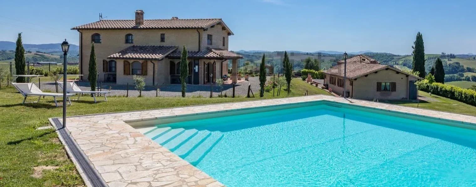 Villa con piscina e vista nella splendida Val d'Orcia