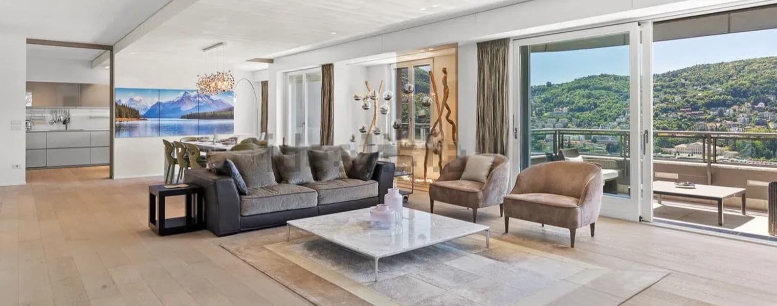 Appartamento esclusivo sul Lago di Como con giardino