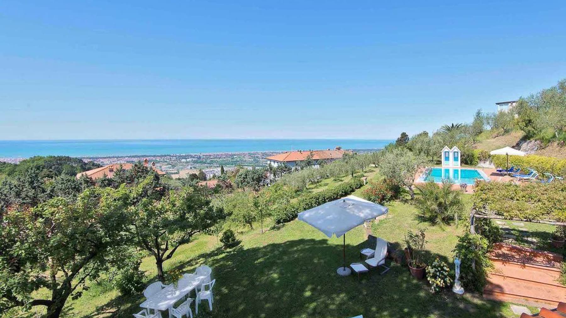 Villa esclusiva a Pedona con vista mare in Toscana