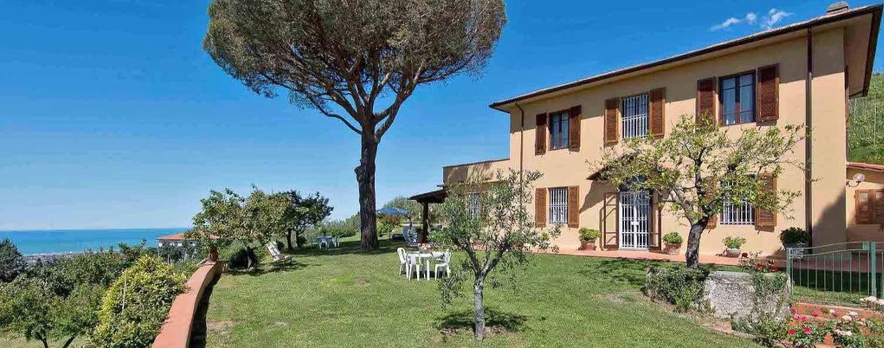 Villa esclusiva a Pedona con vista mare in Toscana