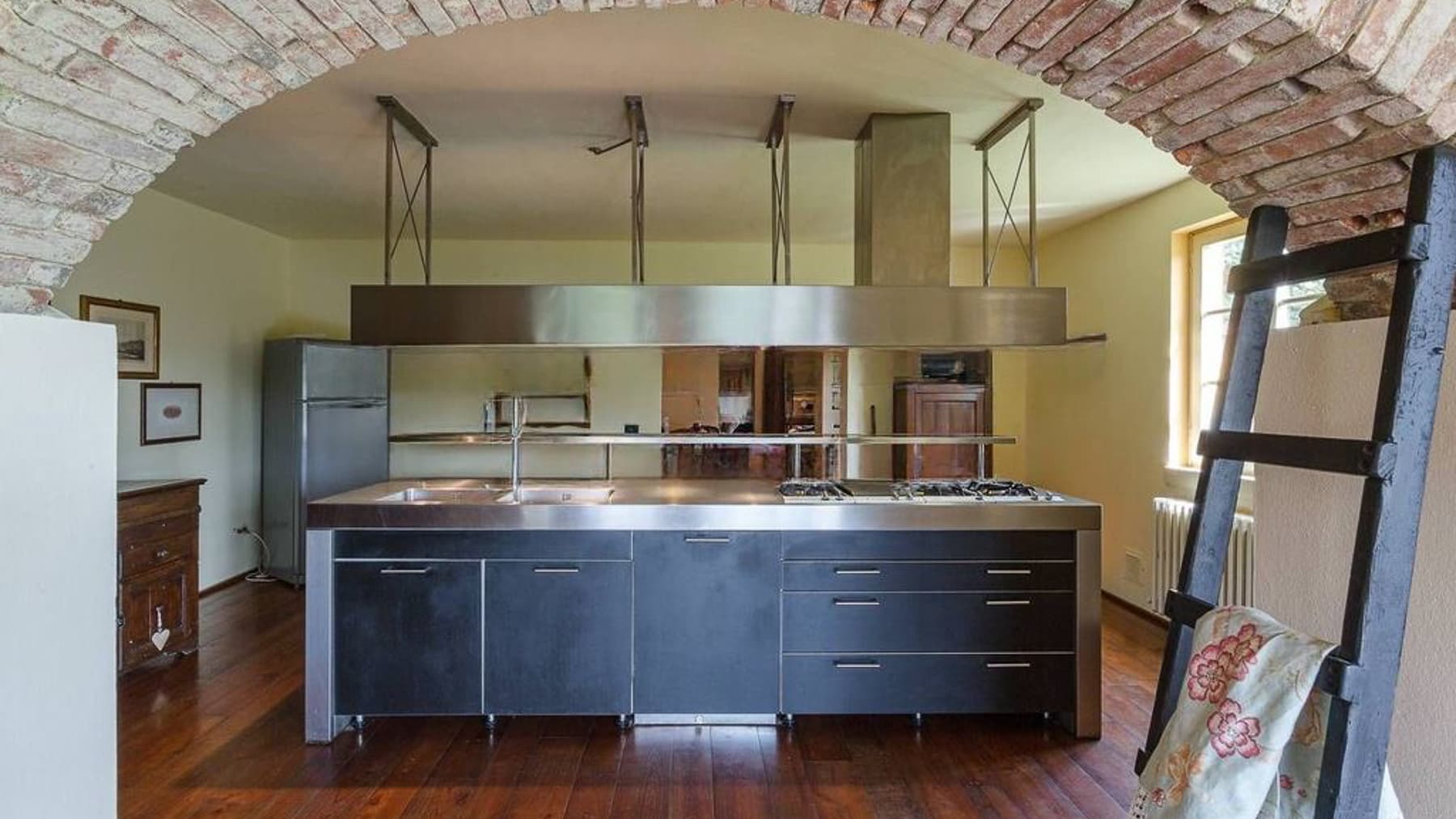 Villa storica con piscina sulle colline di Lucca