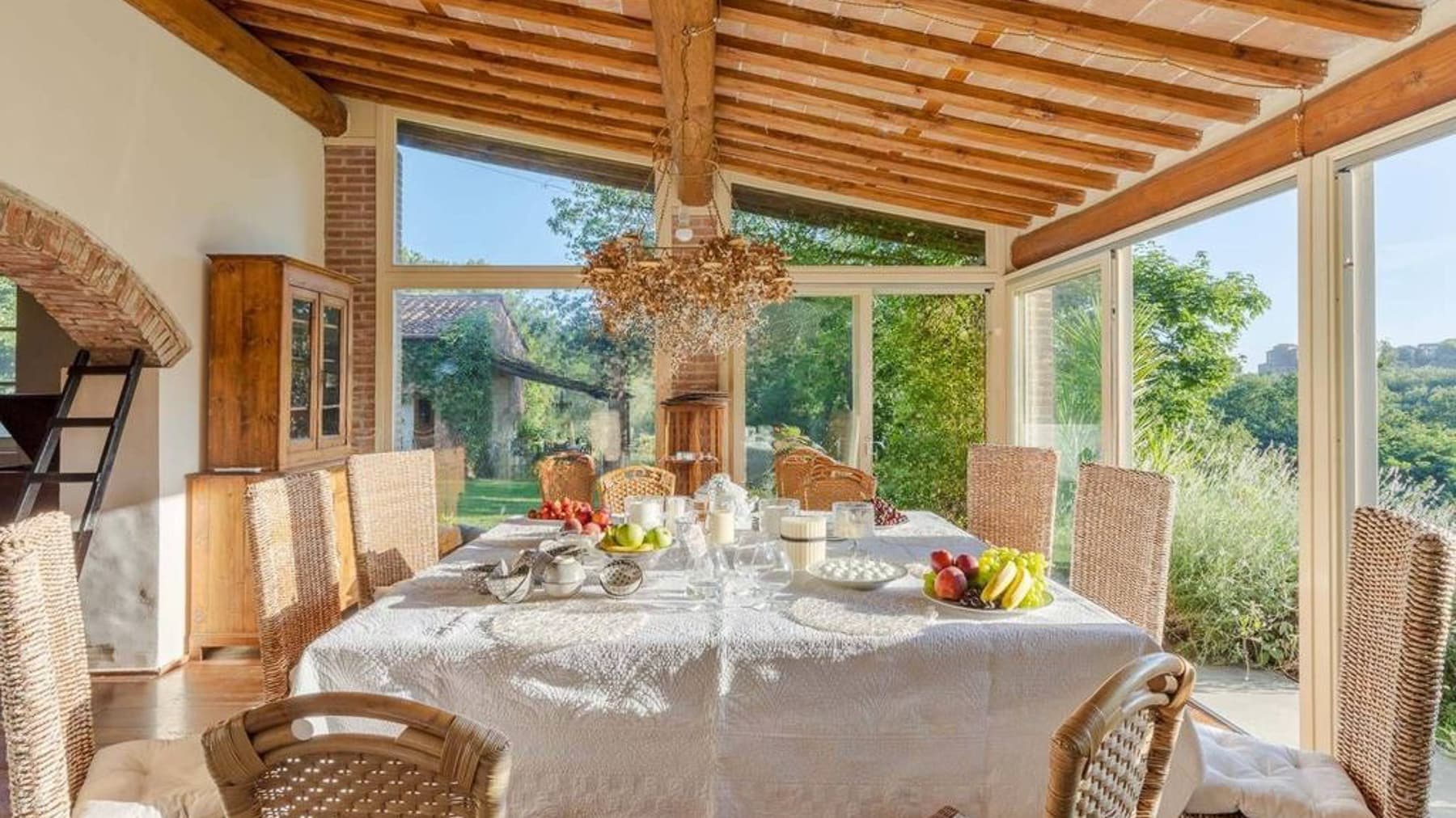 Villa storica con piscina sulle colline di Lucca