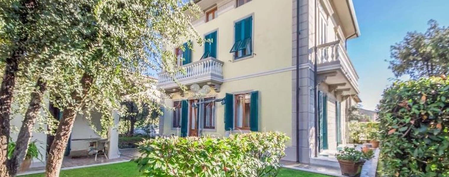 Elegant Villa in Versilia, Lido di Camaiore, Tuscany