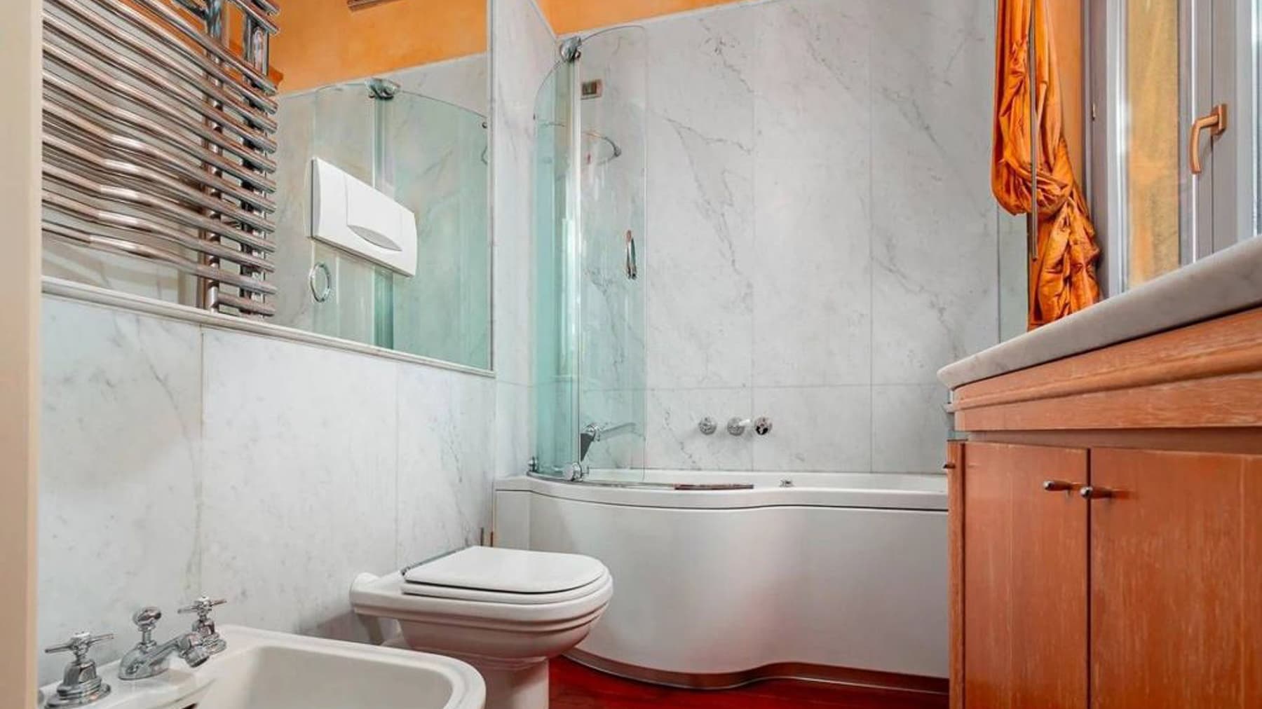 Elegant Apartment in Milan, Lombardy