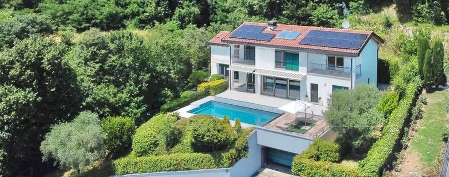 Charming Villa in Pusiano, Lombardy