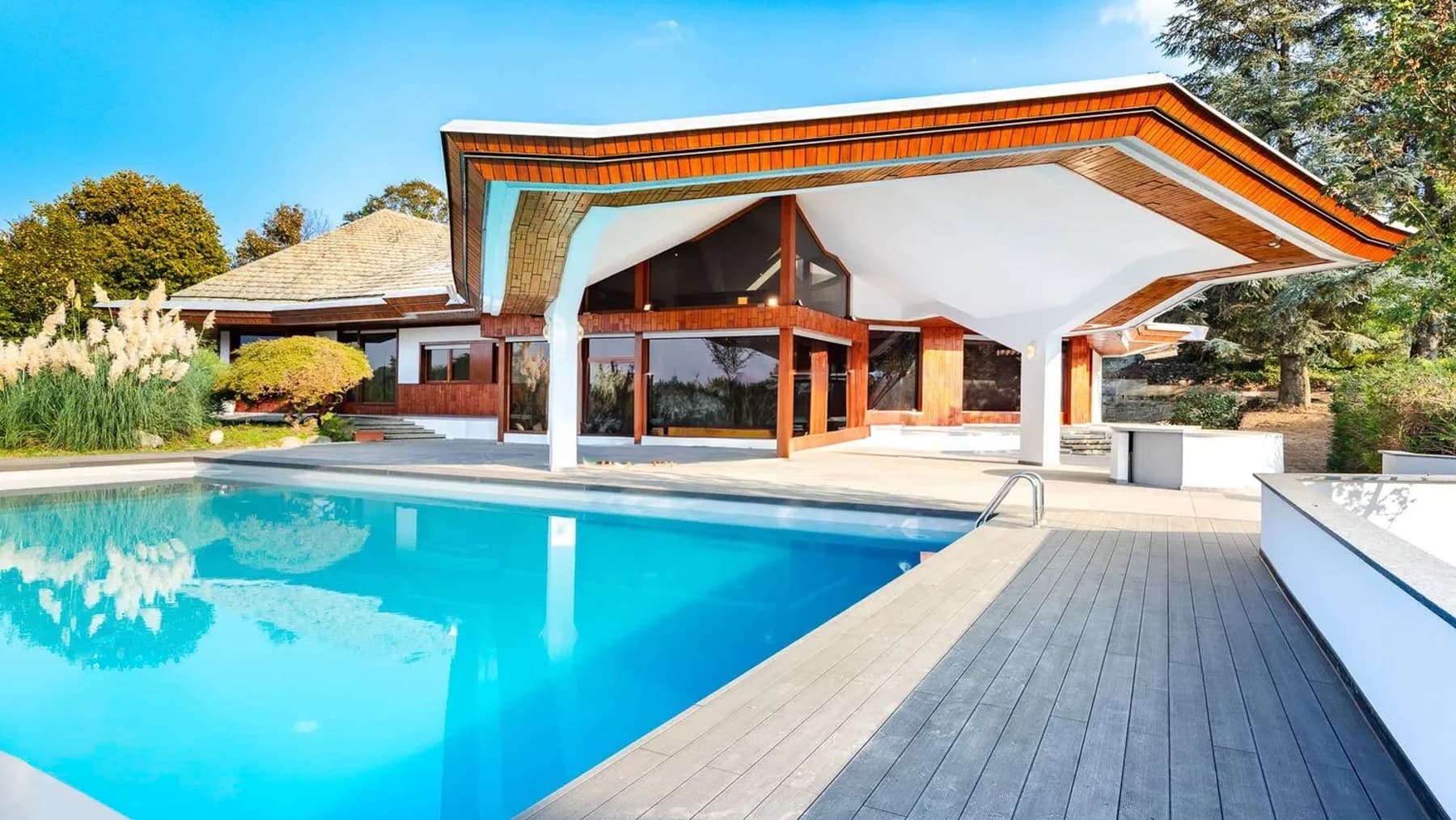 Villa con Piscina e Vista su Torino, Strada Val Salice