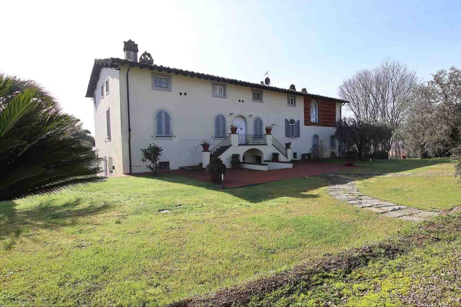 Charming Villa in Lucca, Tuscany