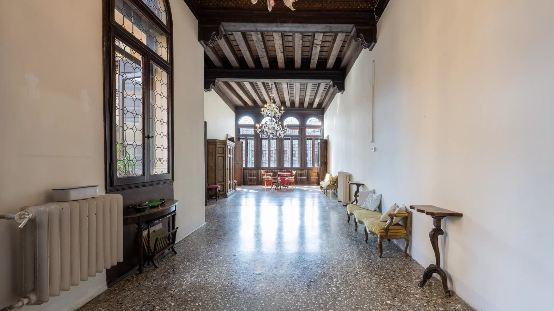 Piano Nobile con affaccio sul Canal Grande a San Polo