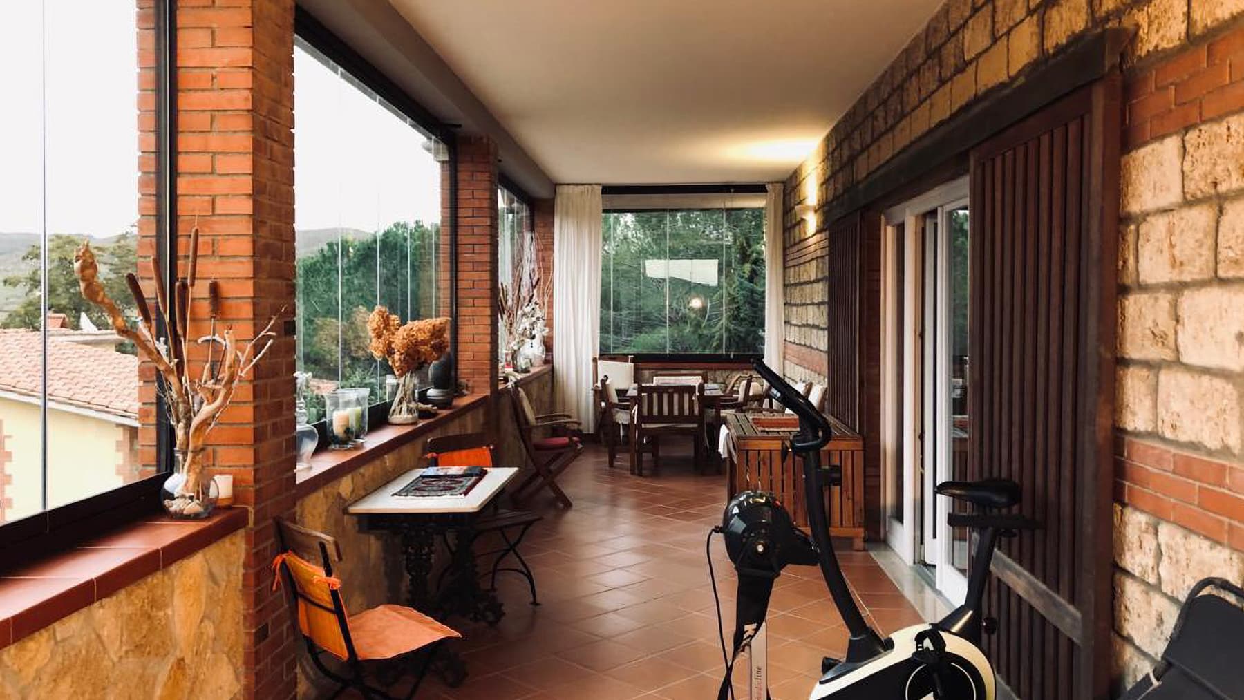 Casale di Prestigio in Toscana, Piscina e Vista Collina