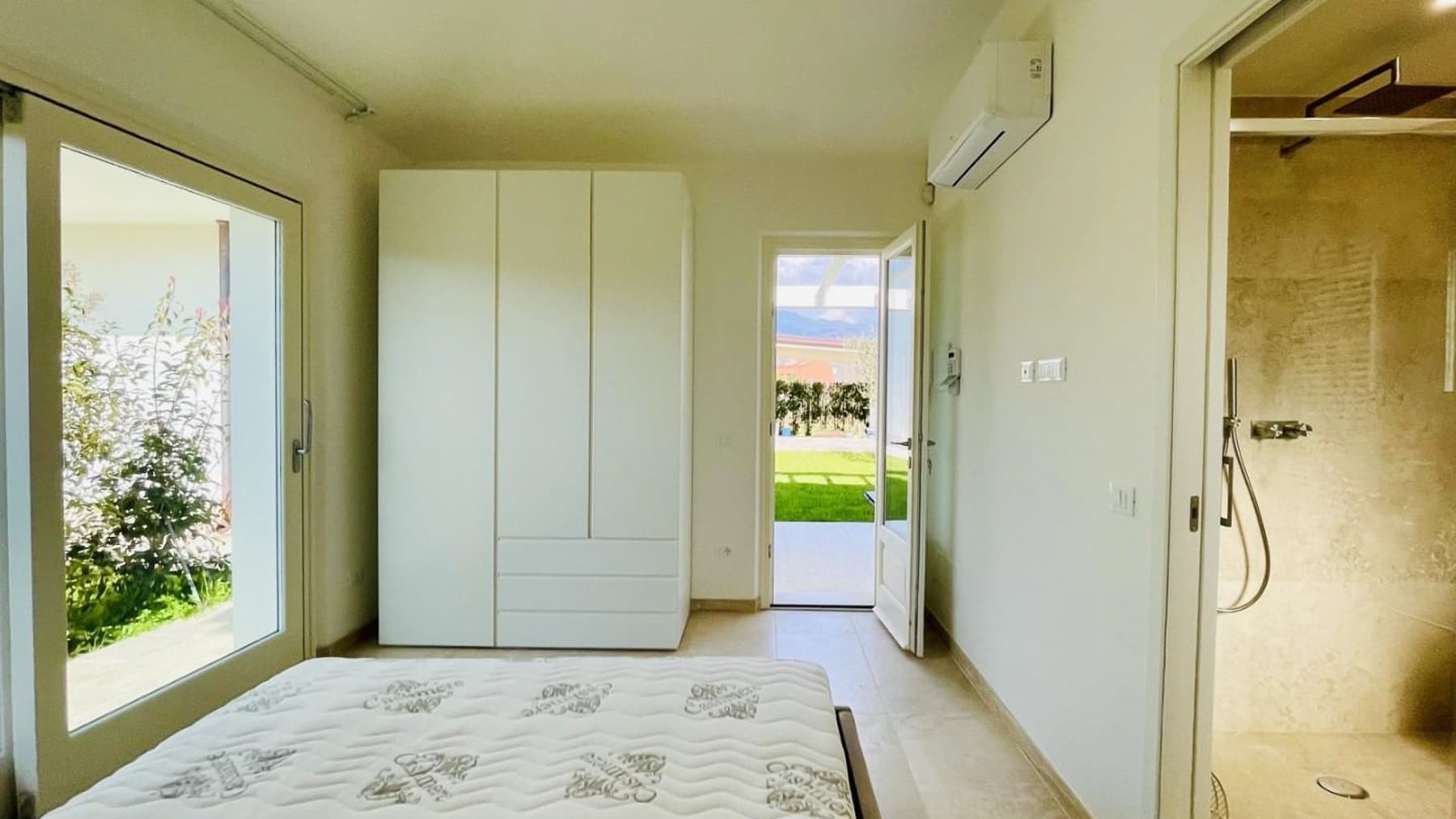 Charming Villa in Versilia, Pietrasanta, Tuscany