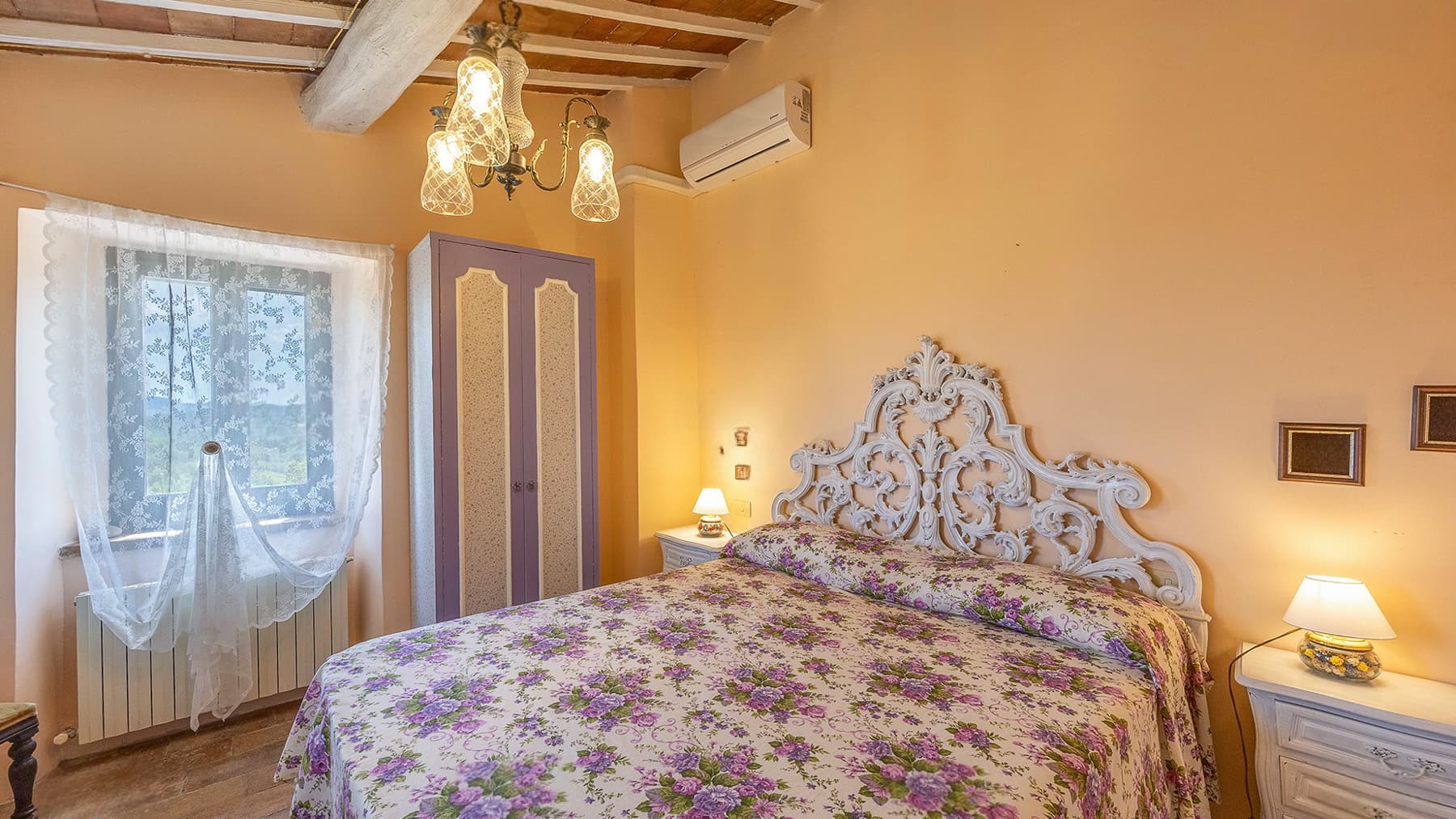 Rustic Country House in Charming Todi, Umbria