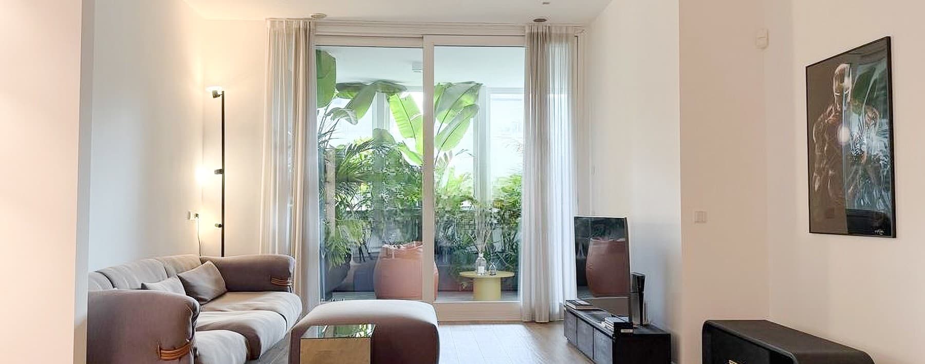 Modern Apartment with Terrace in Milano, Lombardy