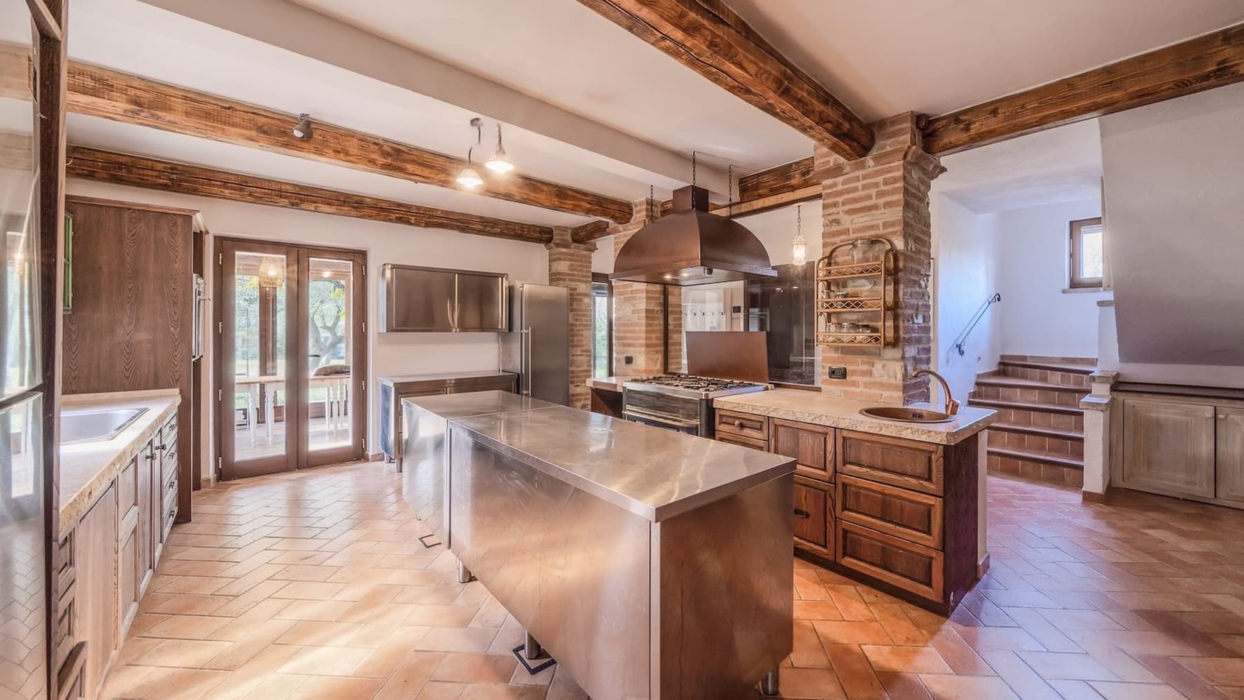 Tenuta-Complesso nelle colline di Assisi, Umbria