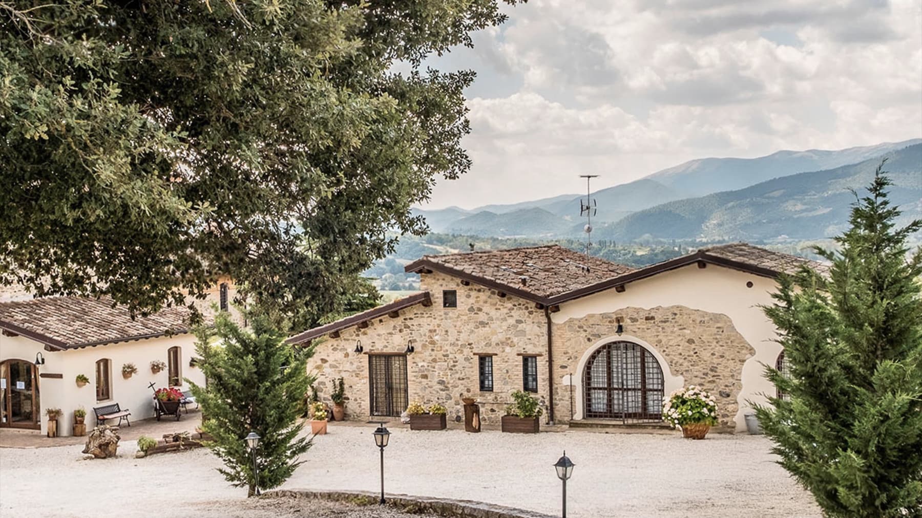 Casale con piscina nelle colline di Umbertide, Umbria