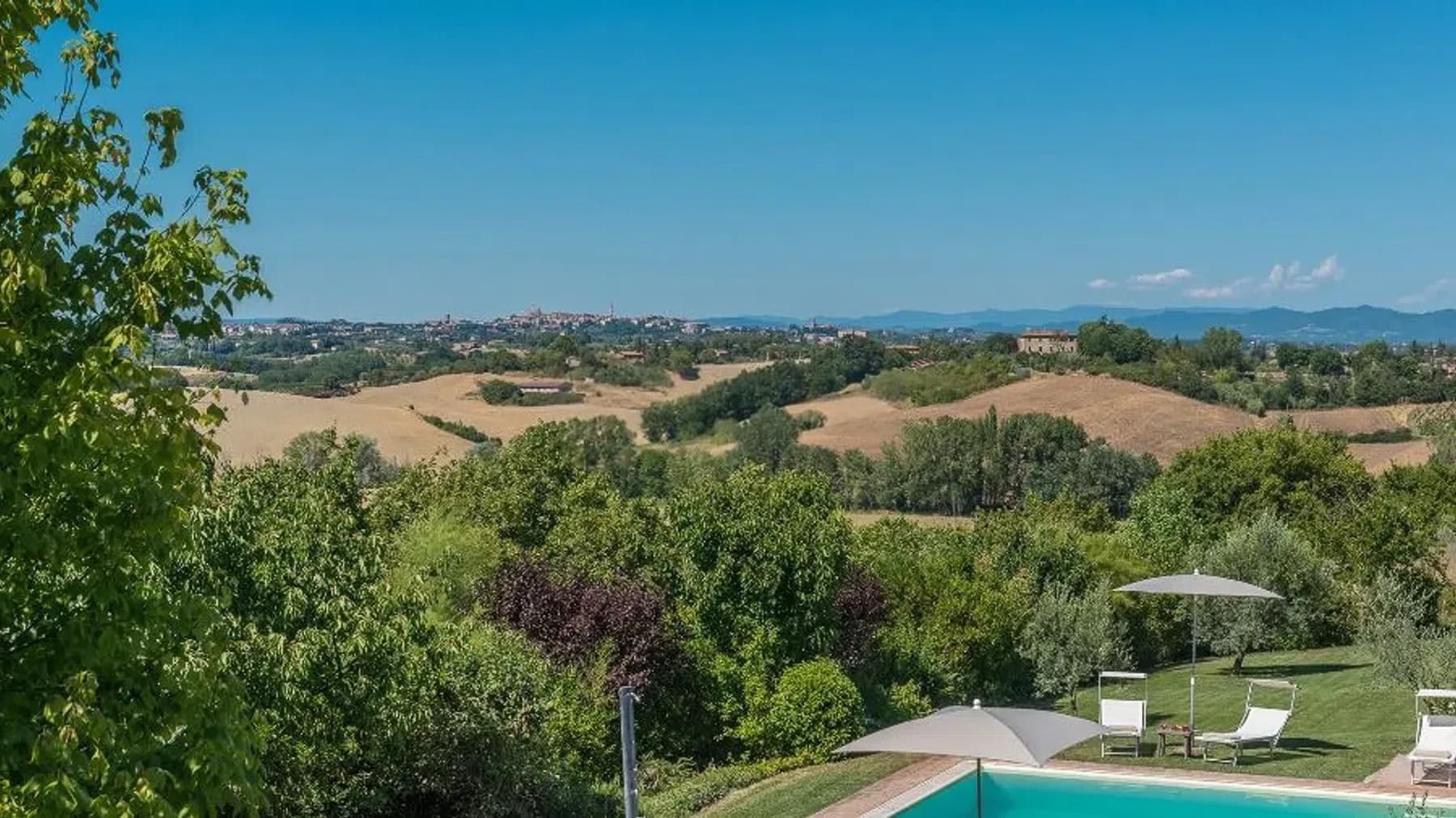 Rustic Country House in Charming Tuscany, Siena