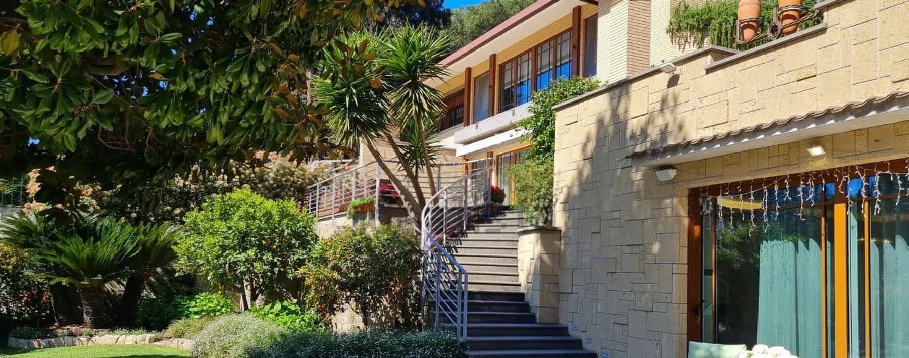 Elegant Villa in Rome, Lazio