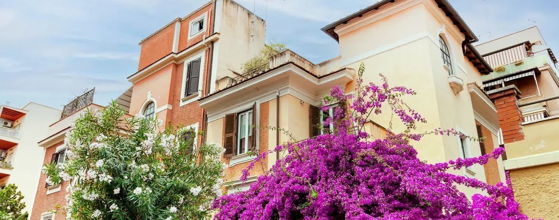 Charming Apartment in Rome, Lazio's Heart