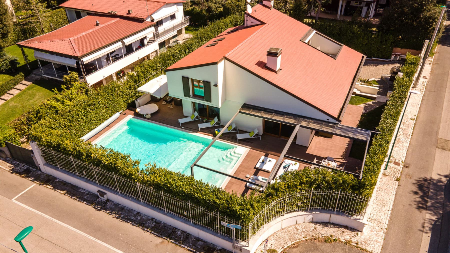Villa elegante a Pisa, con piscina e giardino privato