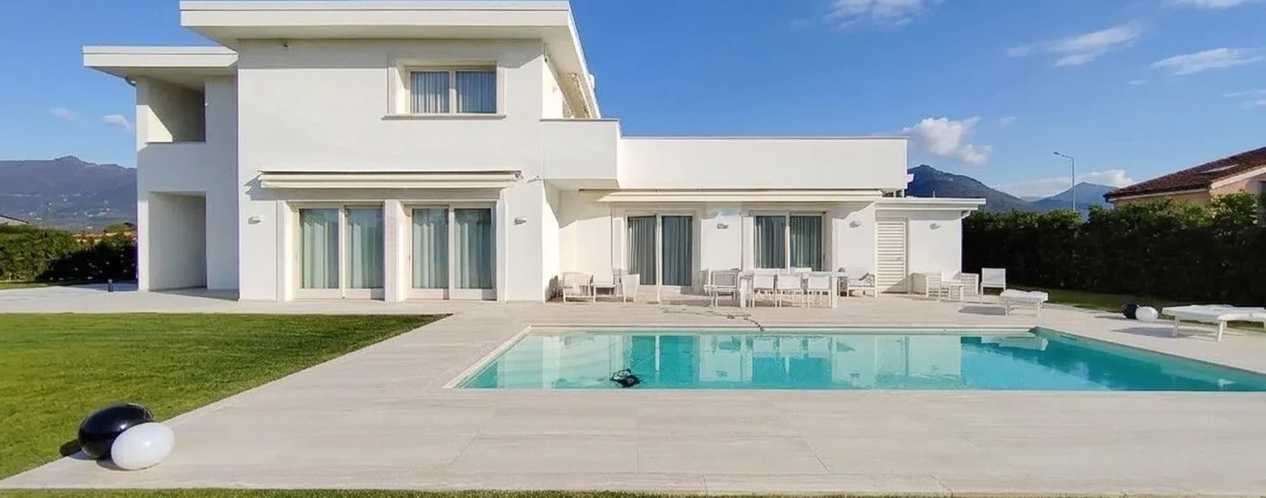 Villa moderna in Versilia, Pietrasanta