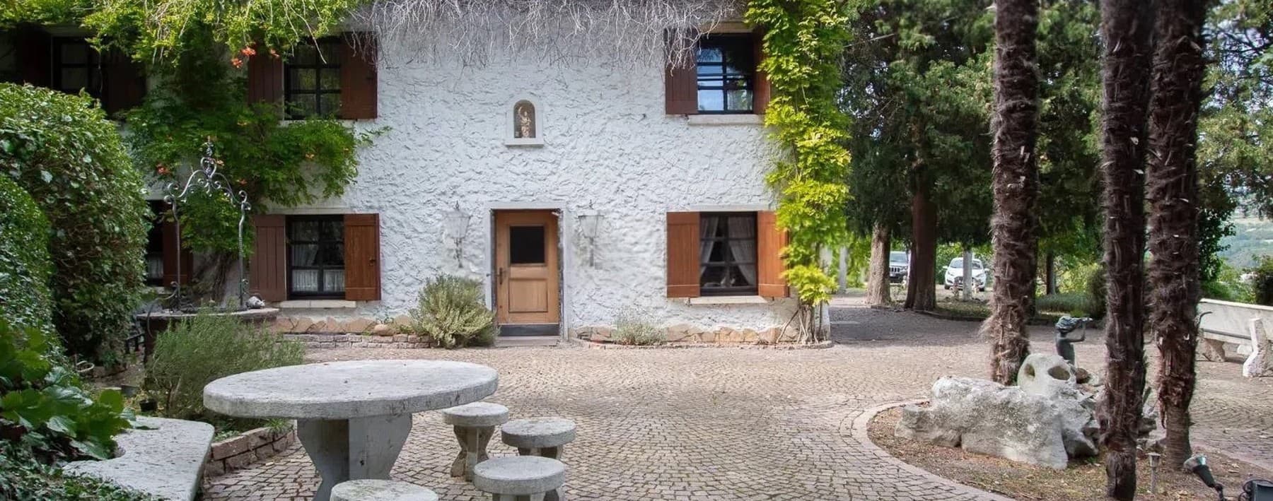 Charming Villa in Fumane, Veneto