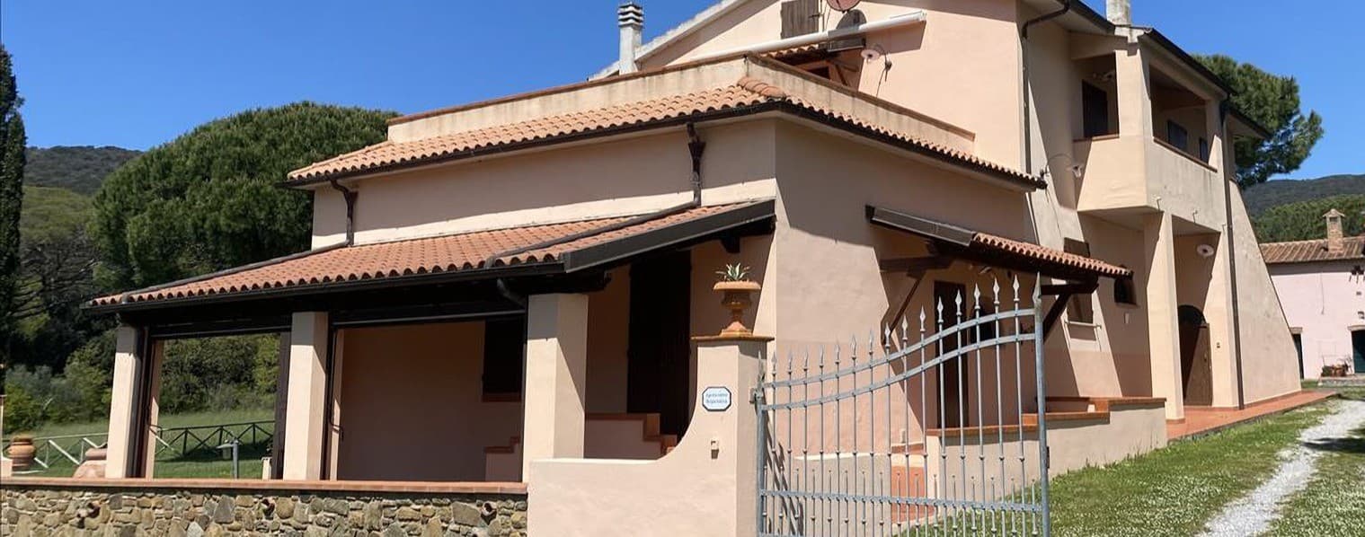 Agriturismo a Scarlino, nel cuore della Toscana