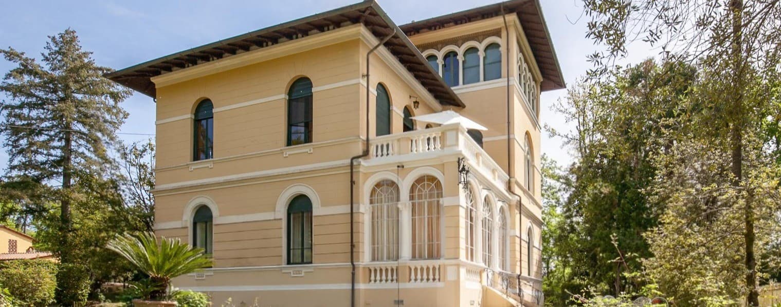 Charming Villa in Lucca, Tuscany