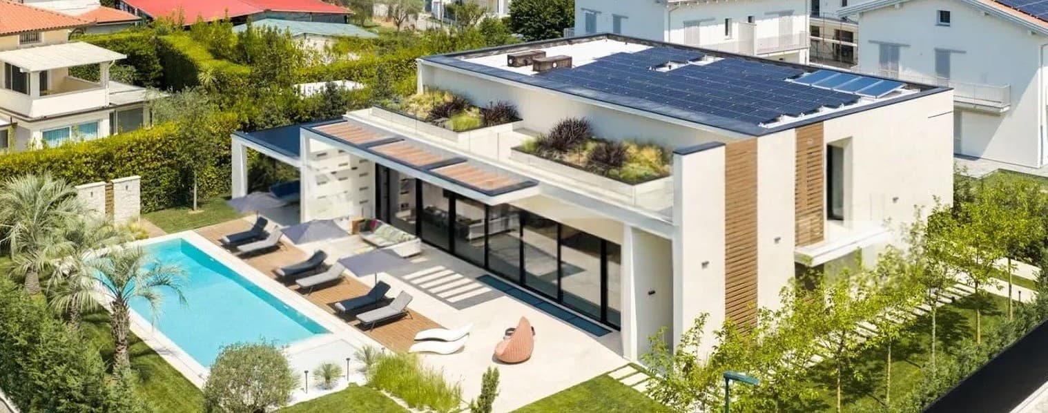 Villa moderna con piscina a Forte dei Marmi, Toscana