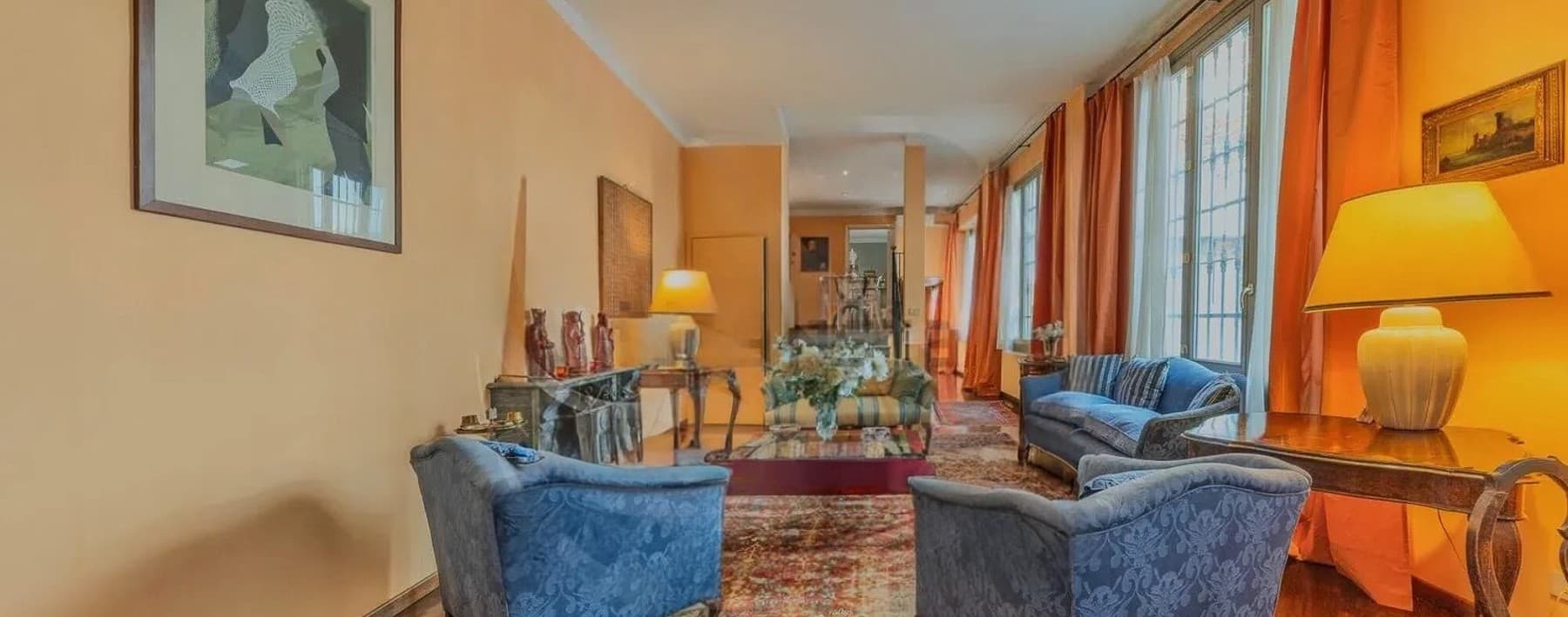 Appartamento d'epoca con terrazzo nel cuore di Torino