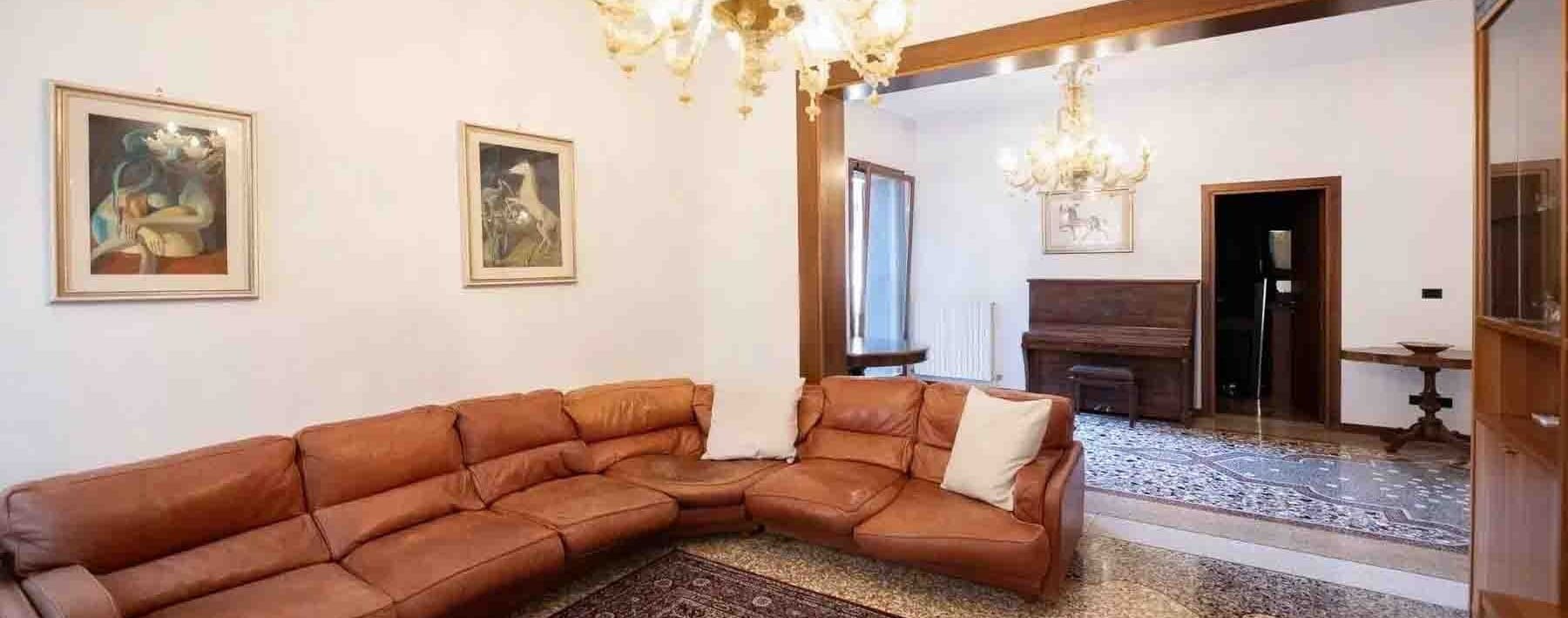Appartamento spazioso a Venezia, zona Cannaregio