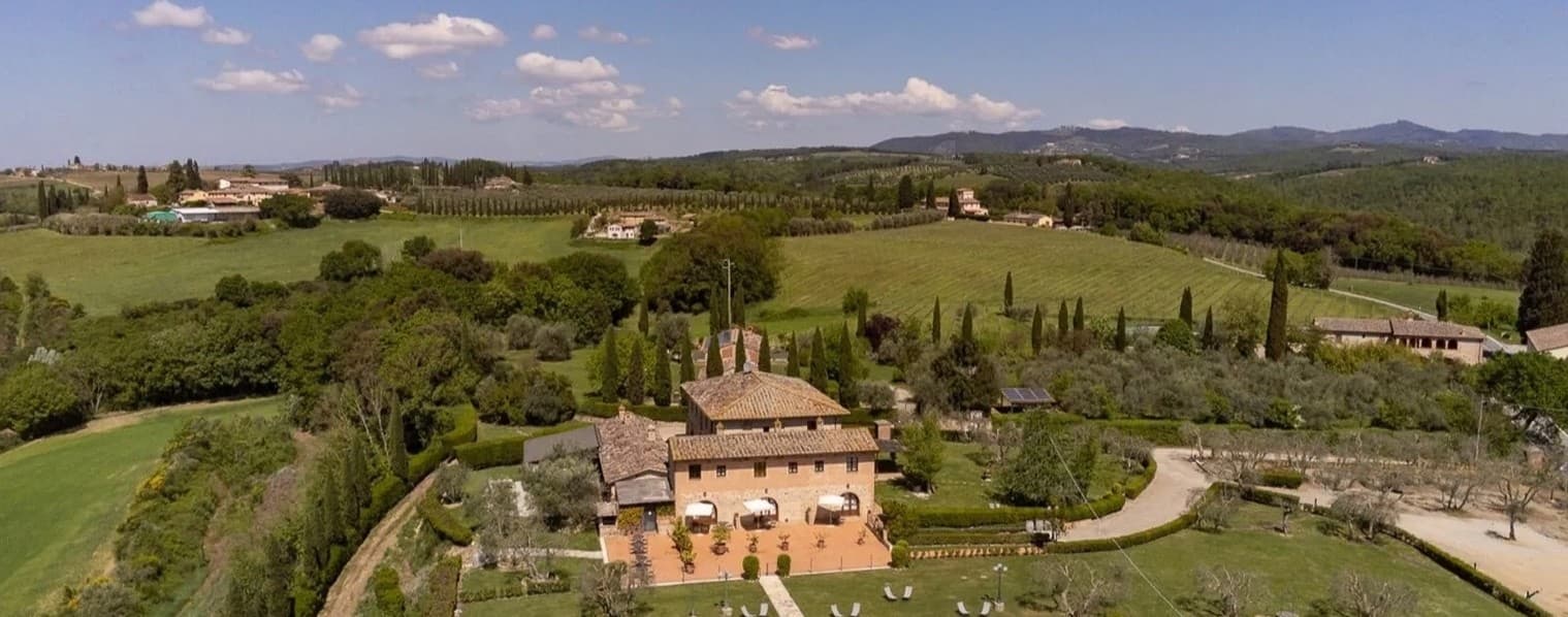 Casale affascinante in Toscana, nel cuore di Siena