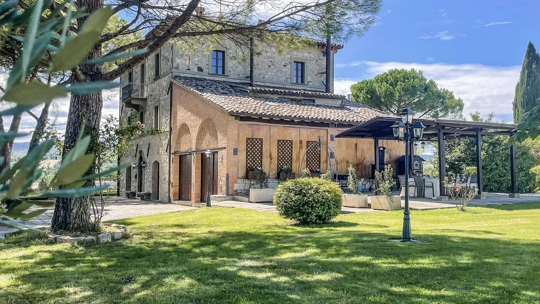 Casale di charme in Umbria, Fratta Todina, 650 mq