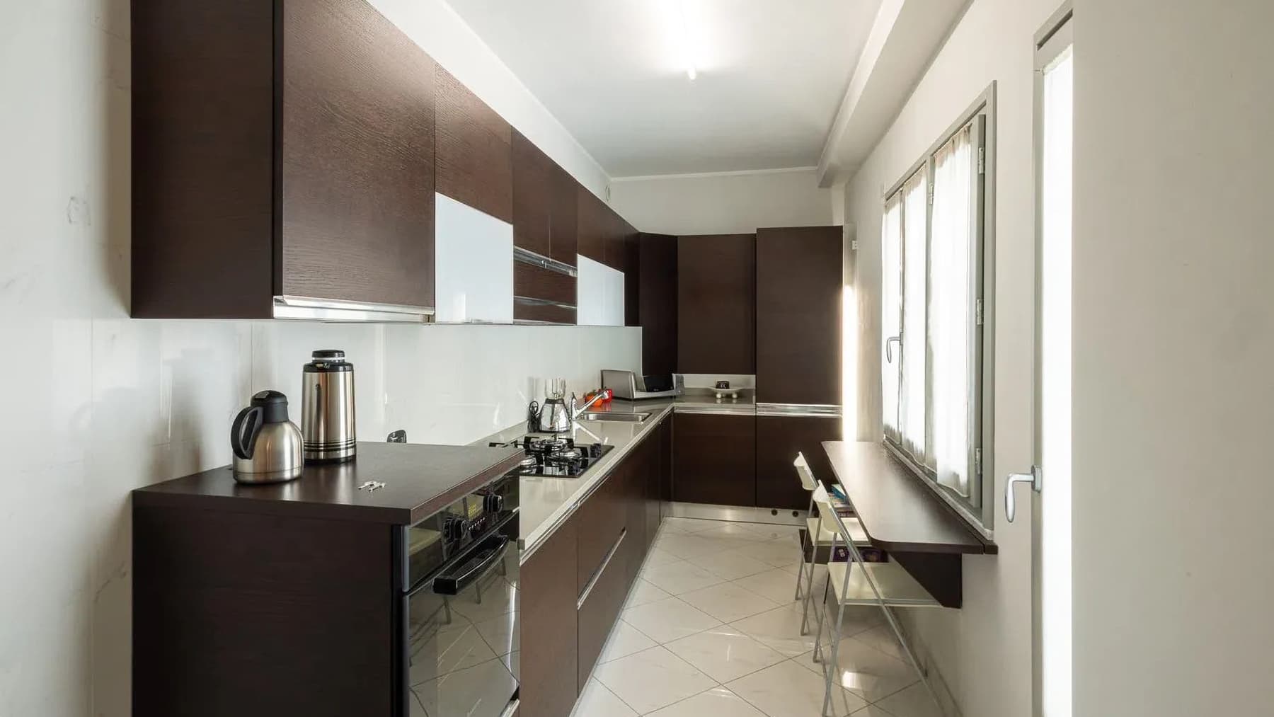 Villa nel cuore di Bordighera, 4 alloggi ristrutturati
