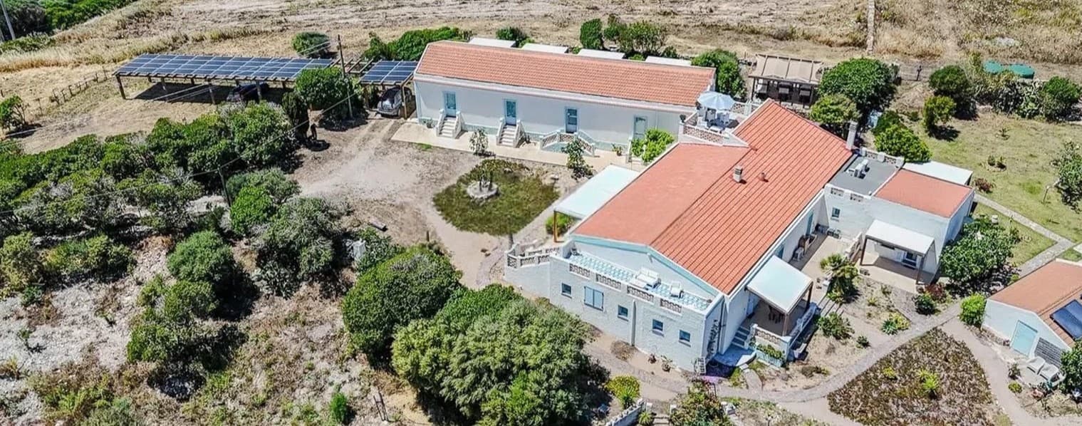 Casa indipendente a Sassari con vista mare e piscina
