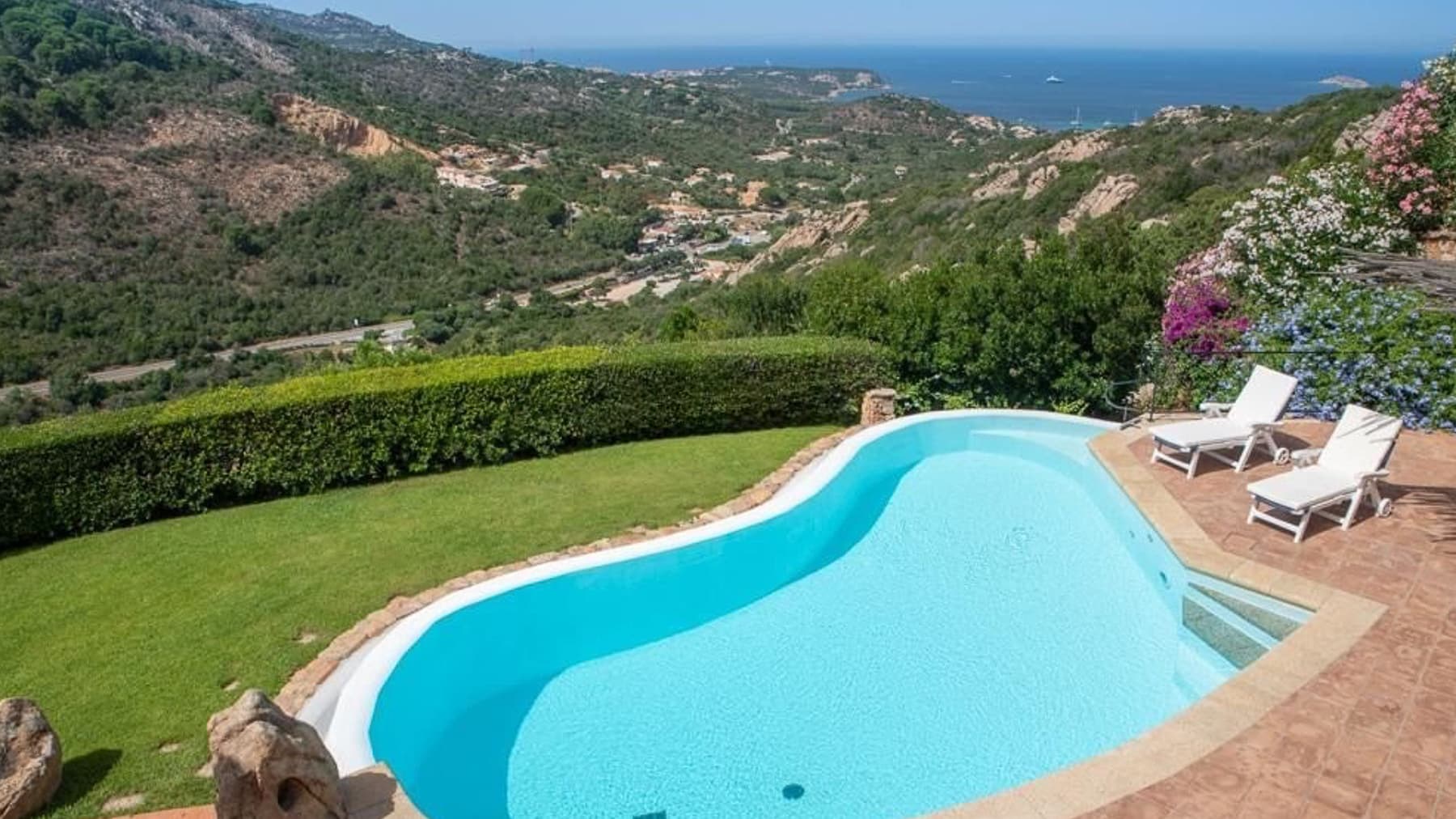 Villa panoramica a Porto Cervo, Sardegna