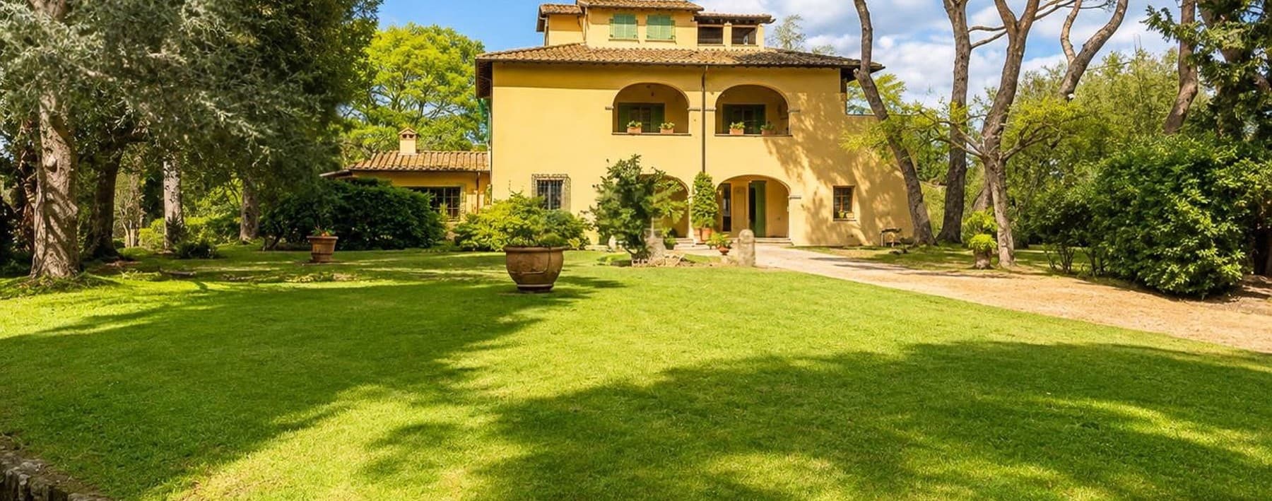 Villa in Monte Oriolo, Tuscany