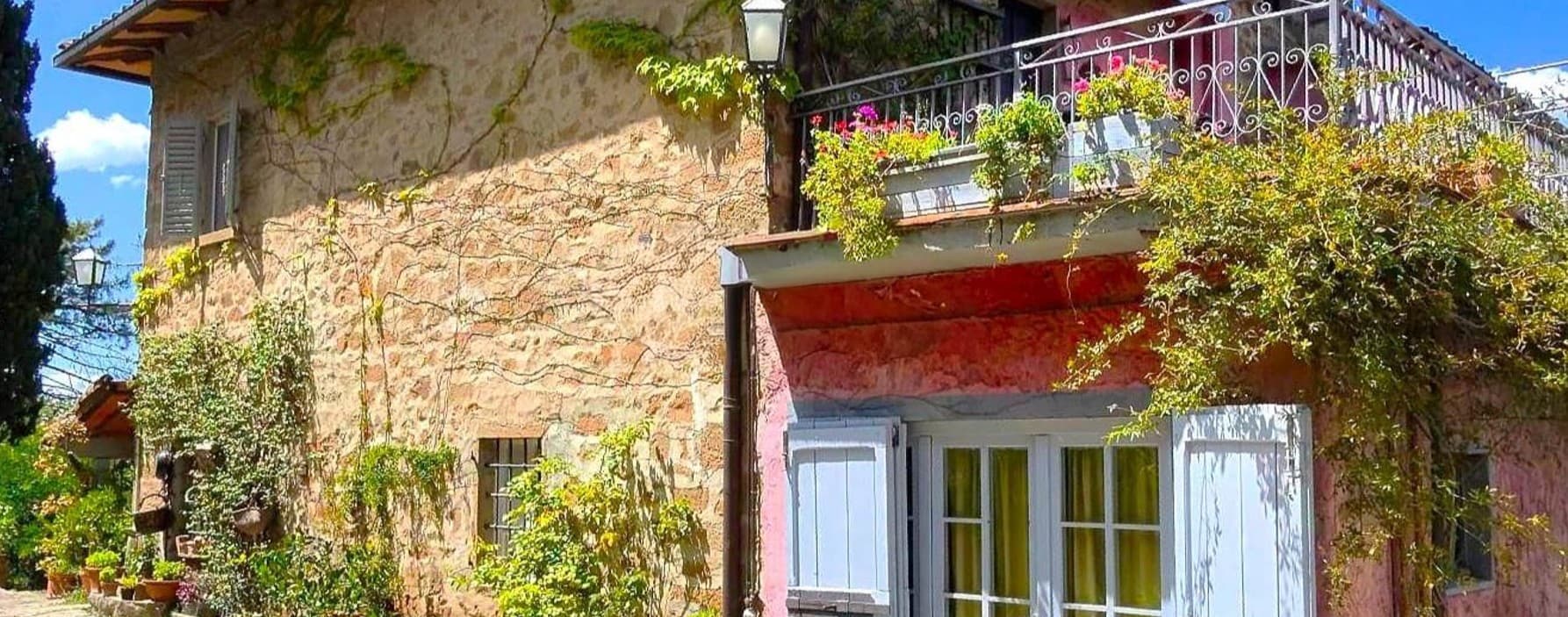 Tenuta-Complesso con Piscina a Panzano in Chianti, Toscana