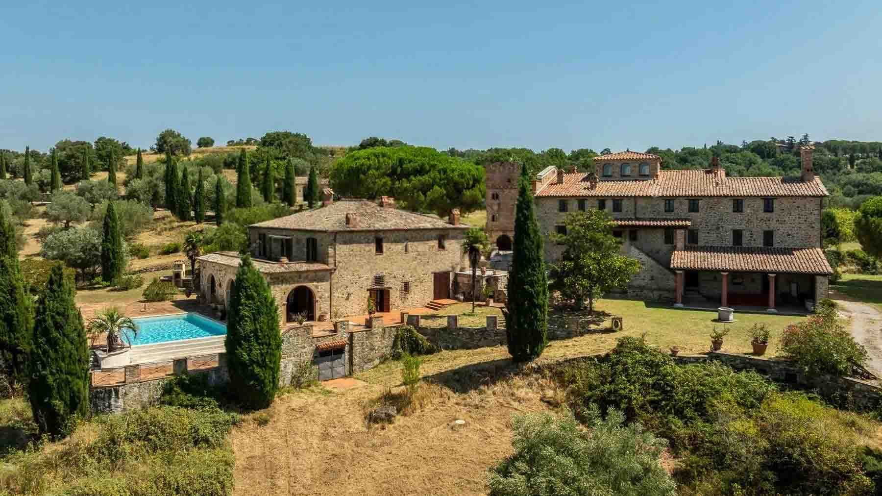 Rustic Country House in Charming Piegaro, Umbria
