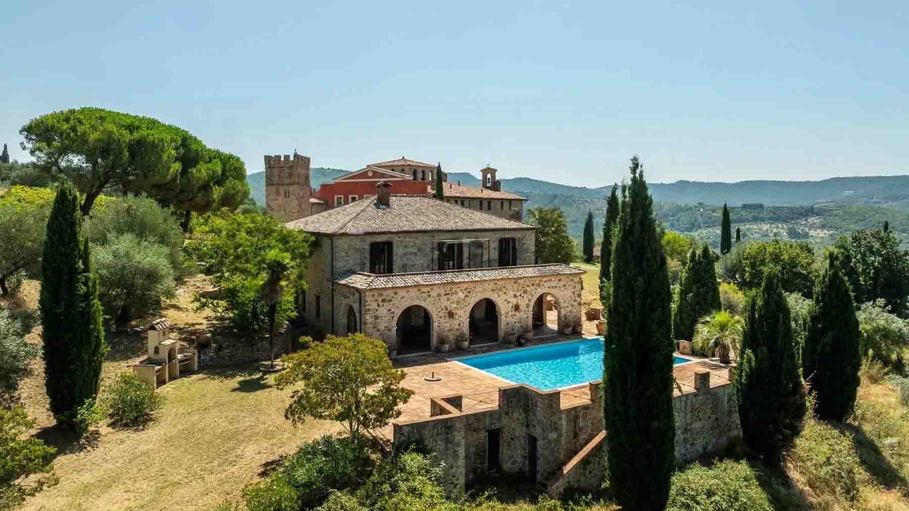 Rustic Country House in Charming Piegaro, Umbria