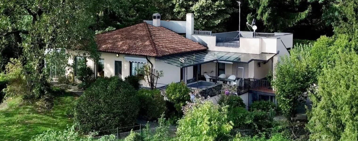 Villa di design a Calozzo, Lago di Como con piscina