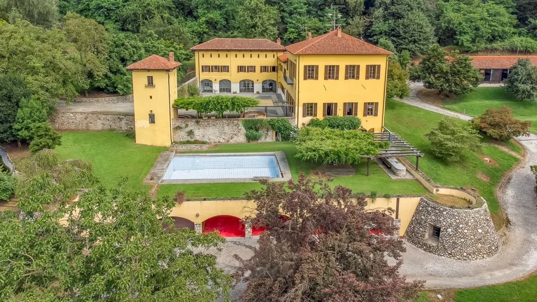 Charming Villa in Pombia, Piedmont