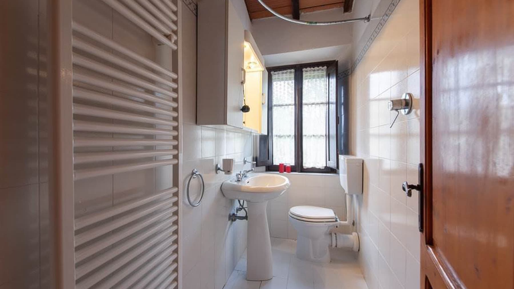 Rustic Country House in Charming Montaione, Tuscany