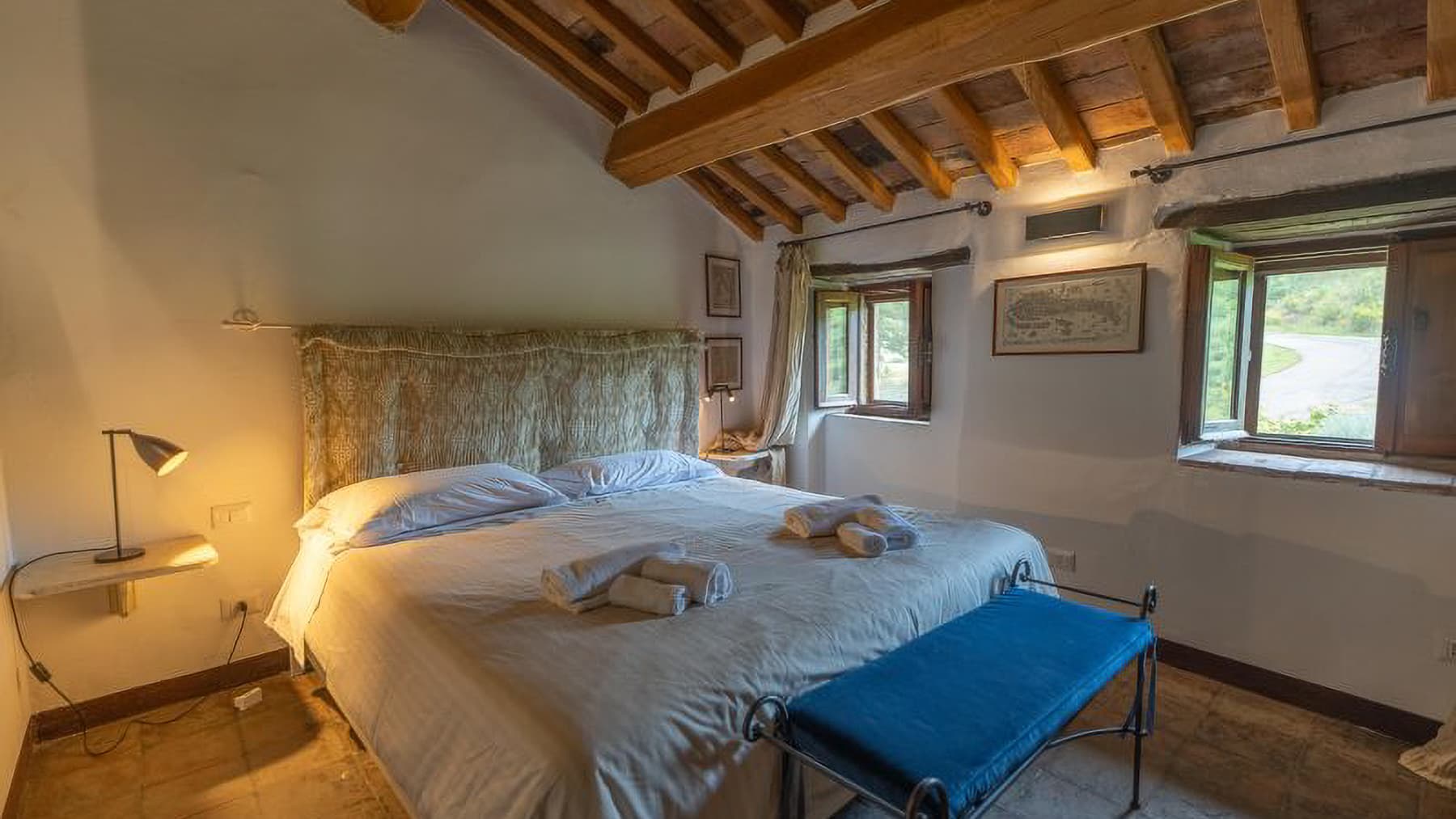 Estate Complex in Monte Santa Maria Tiberina, Umbria