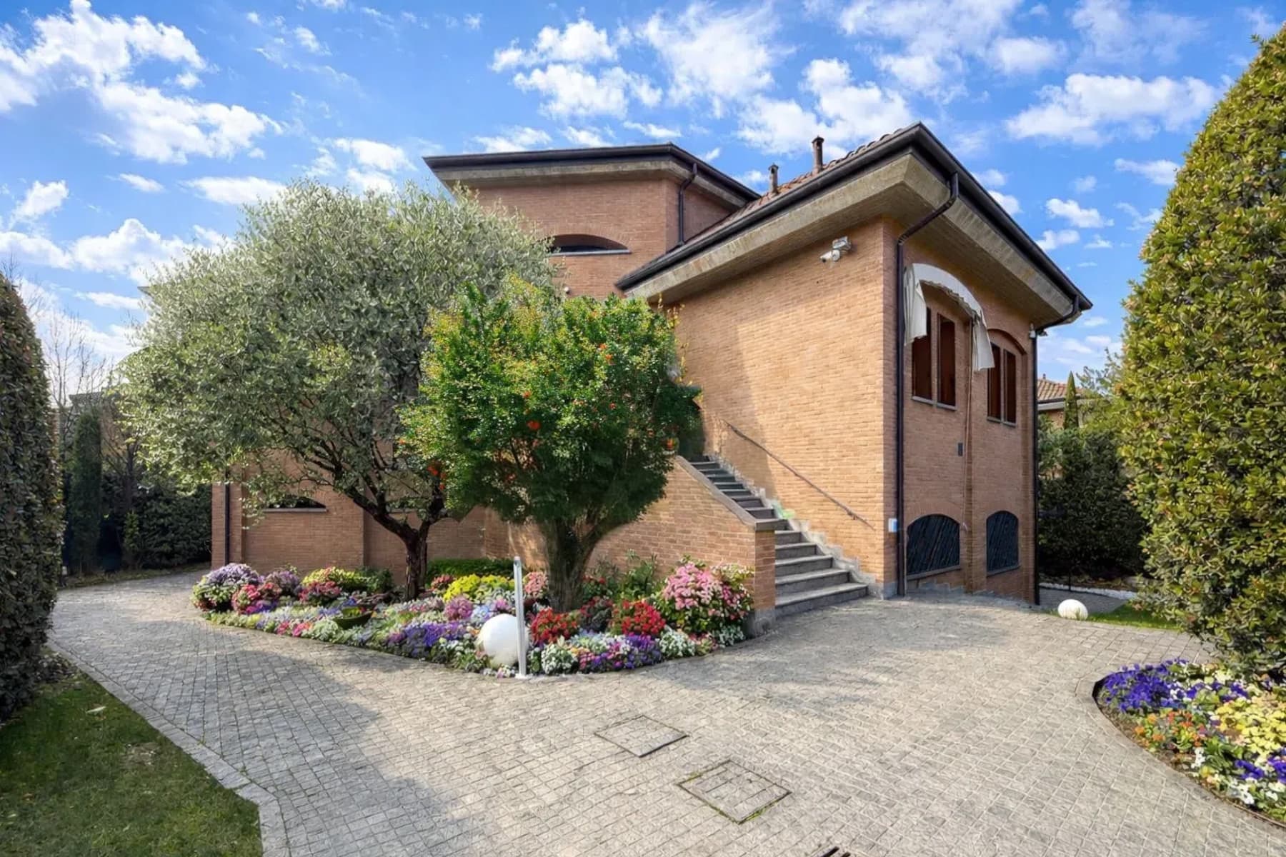 Charming Villa in Bernareggio, Lombardy