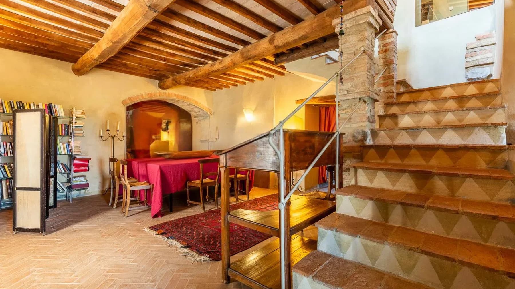 Rustic Country House in Val d'Orcia, Tuscany