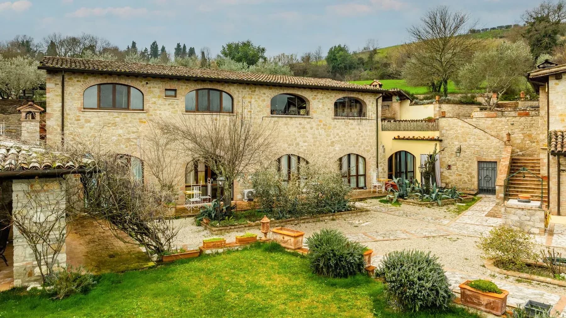 Charming Villa in Todi, Umbria