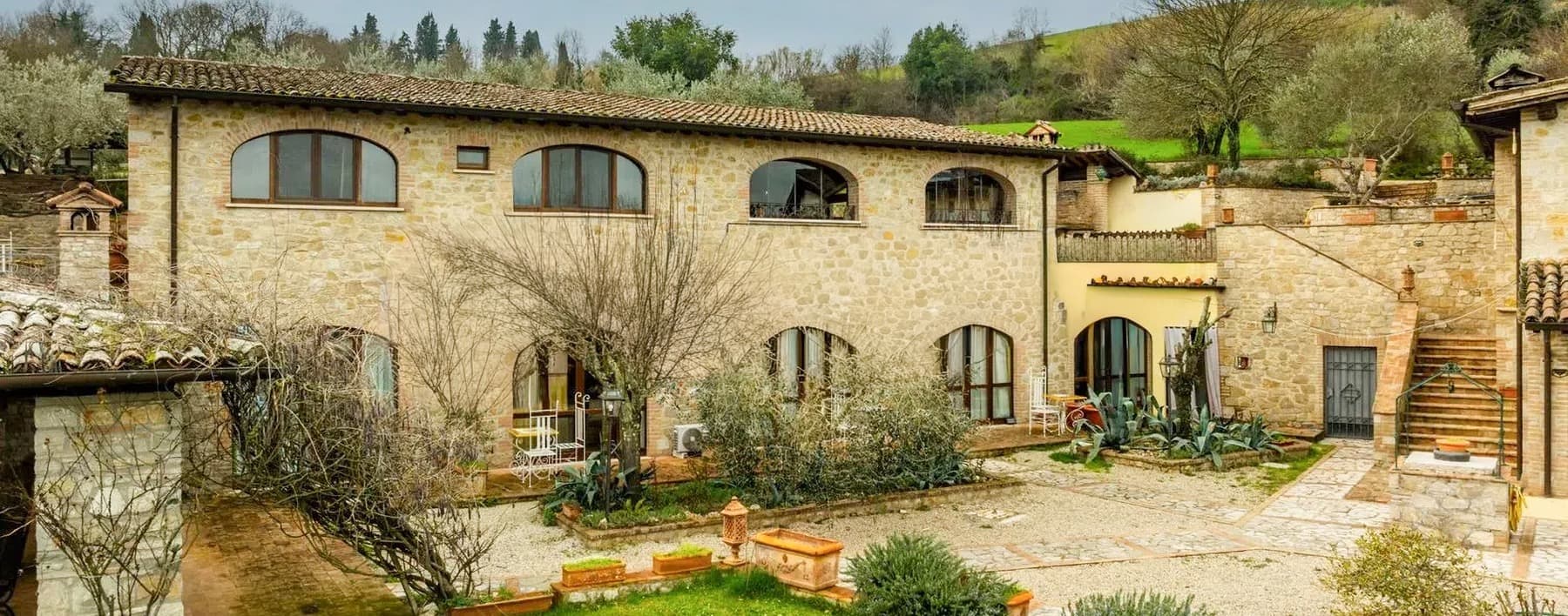 Charming Villa in Todi, Umbria
