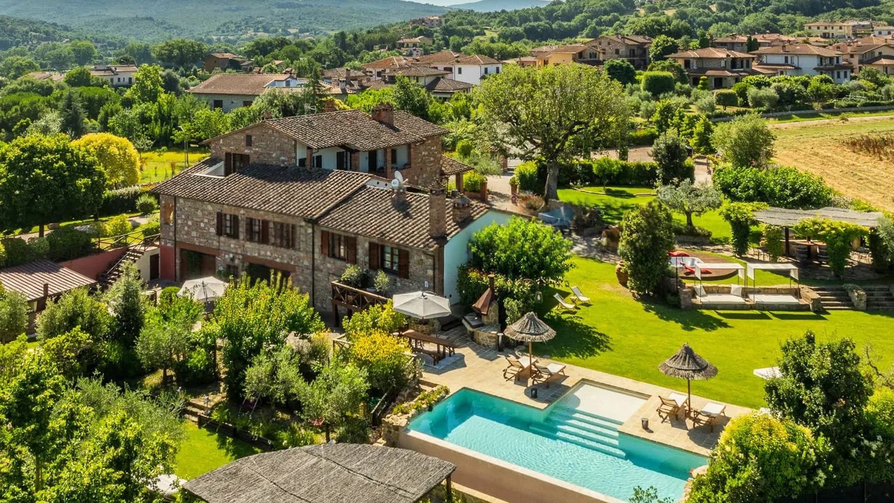 Casale con piscina a Città della Pieve, Umbria