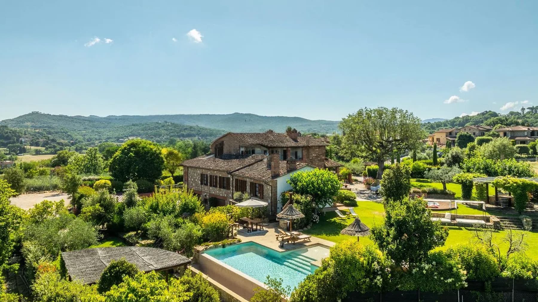 Casale con piscina a Città della Pieve, Umbria