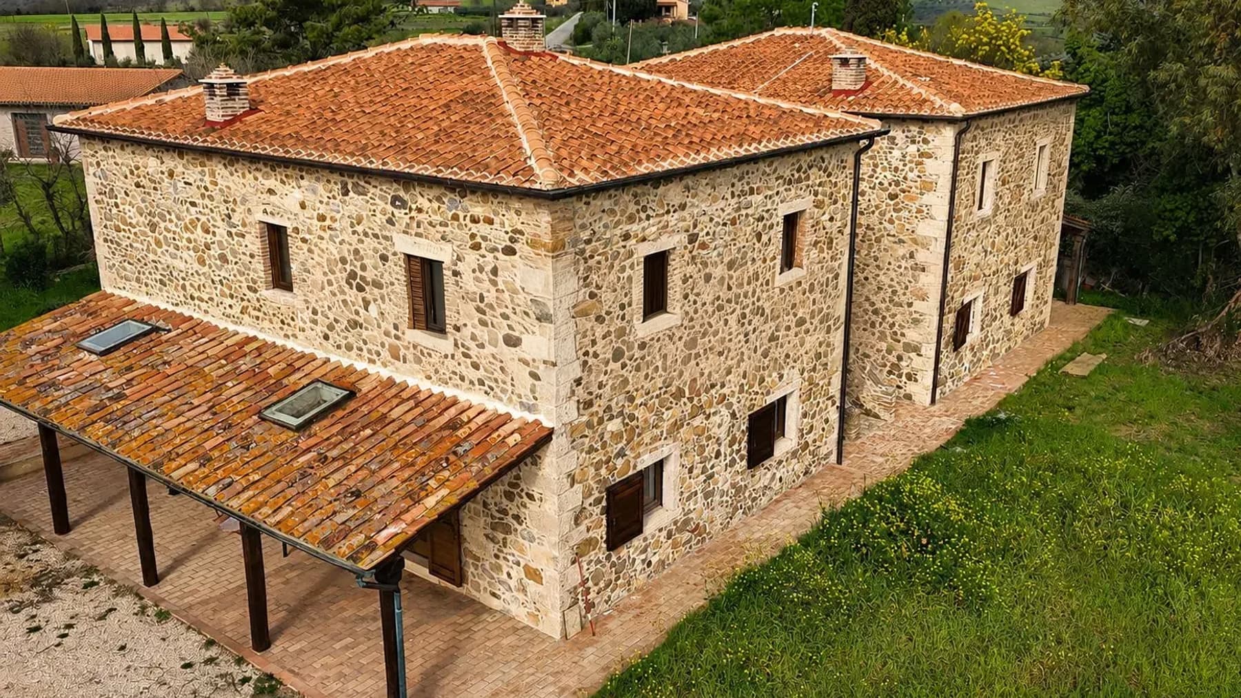 Casale storico ristrutturato a Manciano, Toscana